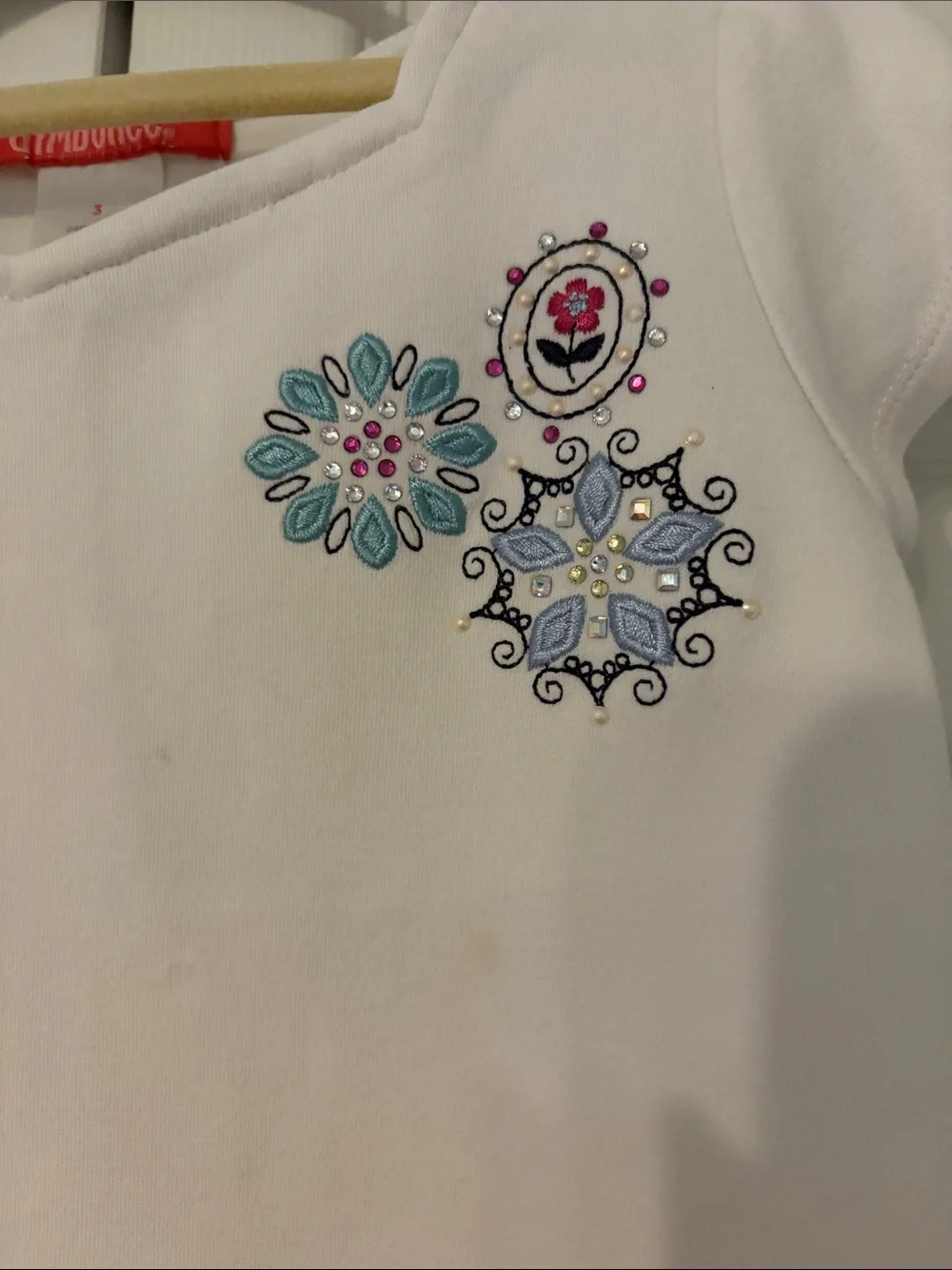 Gymboree Vintage Chelsea Girl  Short Sleeve Tee with Floral Embroidery Size 3